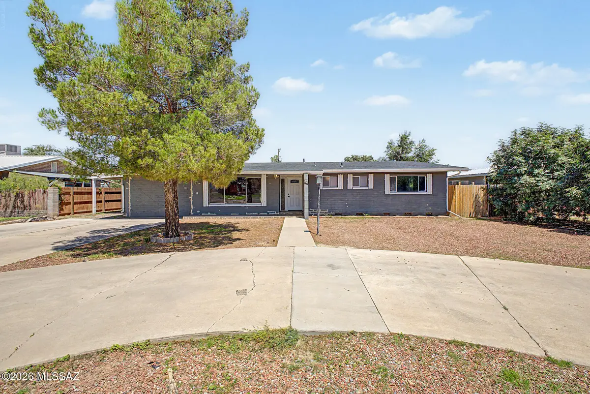 441 N Bisbee, Willcox, AZ 85643 - #1