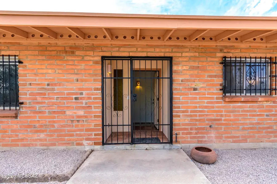 4520 E Glenn, Tucson, AZ 85712 - #3