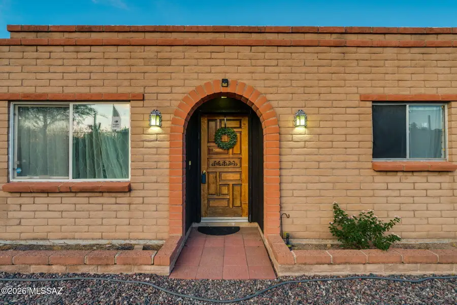 4822 N Camino De La Codorniz, Tucson, AZ 85745 - #3