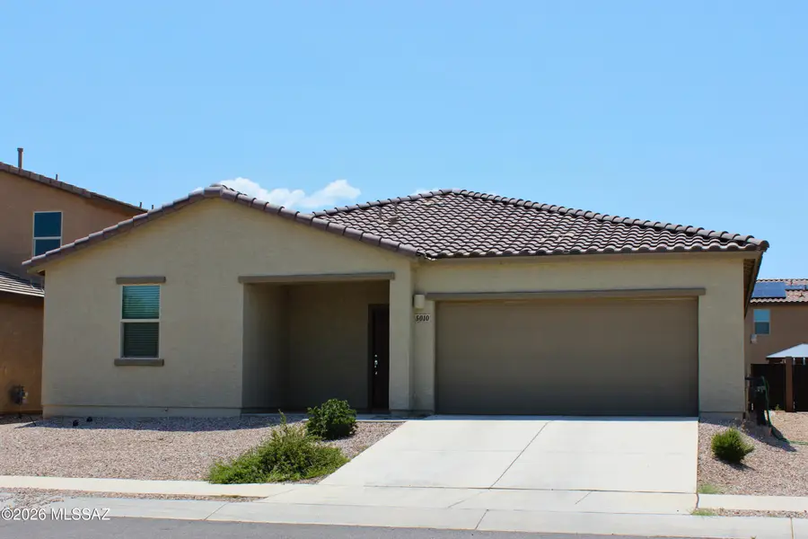 5010 E Wash Overlook, Tucson, AZ 85706 - #3