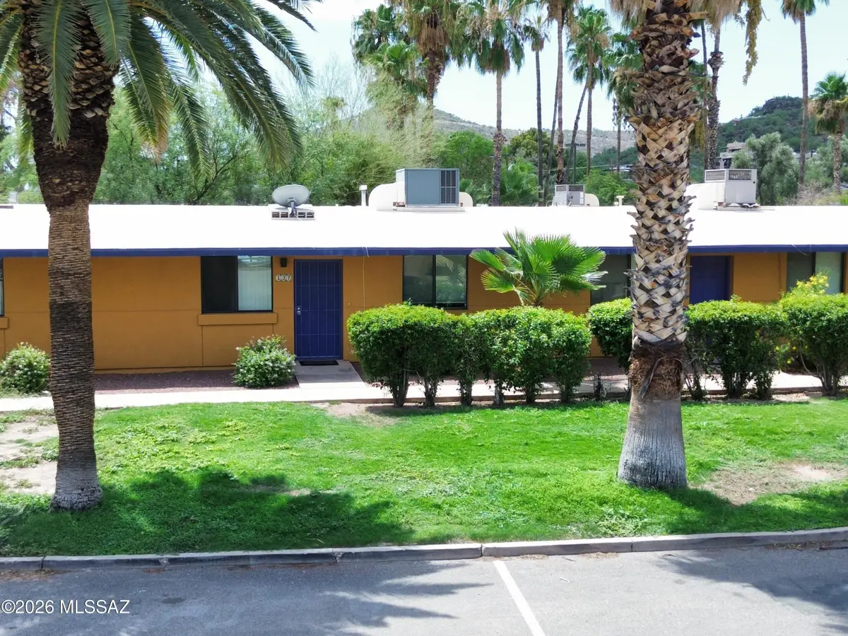 350 N Silverbell, Tucson, AZ 85745 - #1