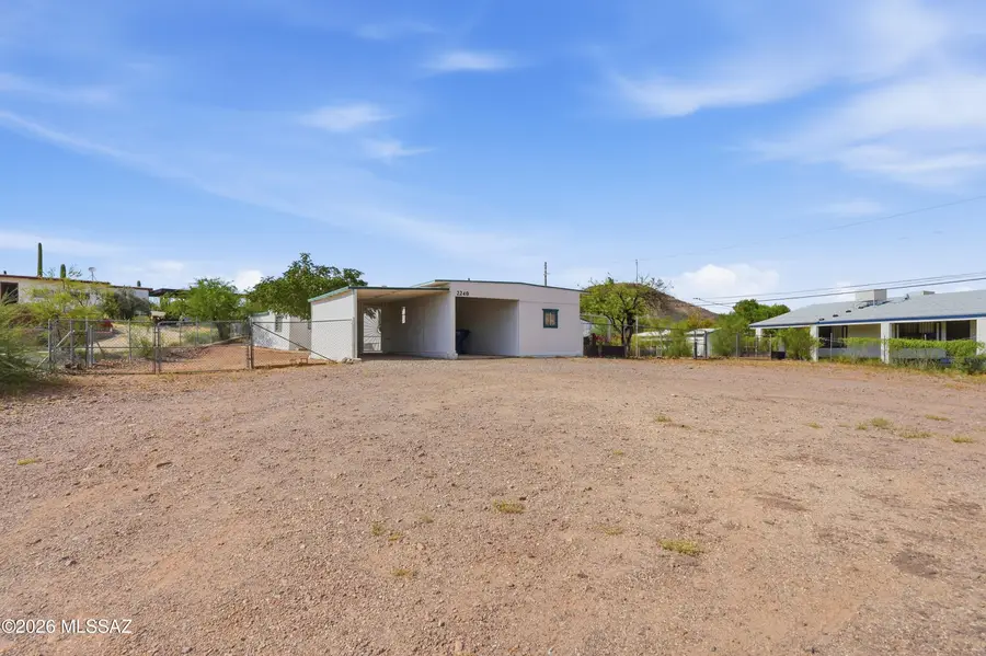 2240 W San Juan, Tucson, AZ 85713 - #2