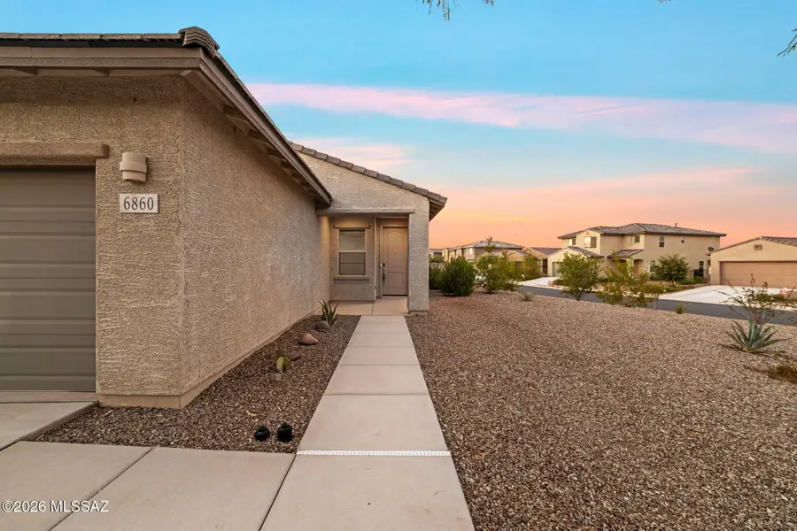 6860 W Jadewood, Tucson, AZ 85757 - #3
