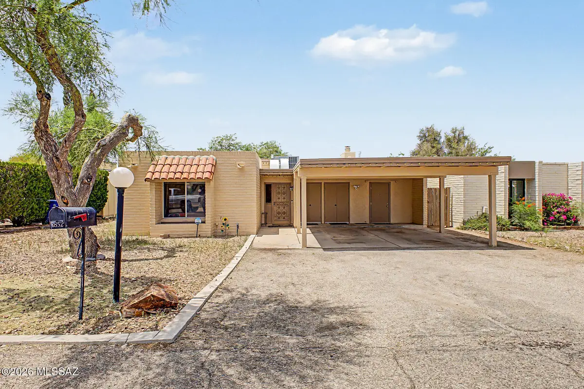 1852 S Skyview, Tucson, AZ 85748 - #1