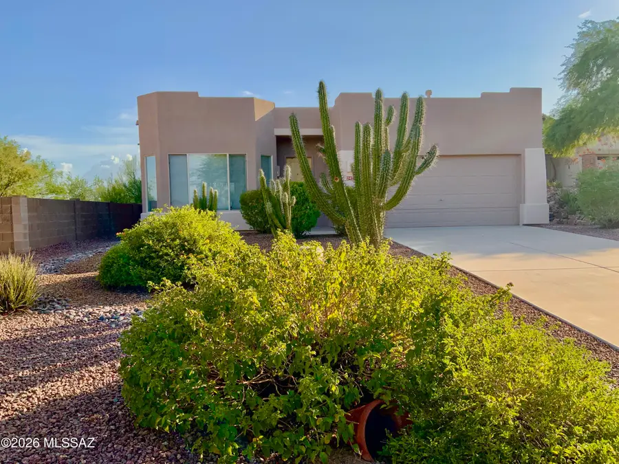 2425 W Tortolita Bluffs, Tucson, AZ 85742 - #2