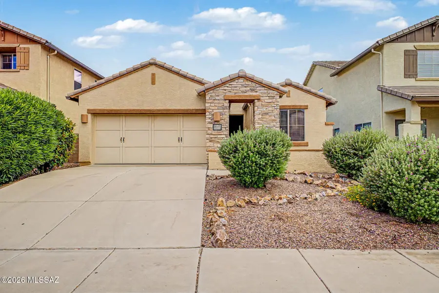 1283 W Vinovo Pass, Oro Valley, AZ 85755 - #3