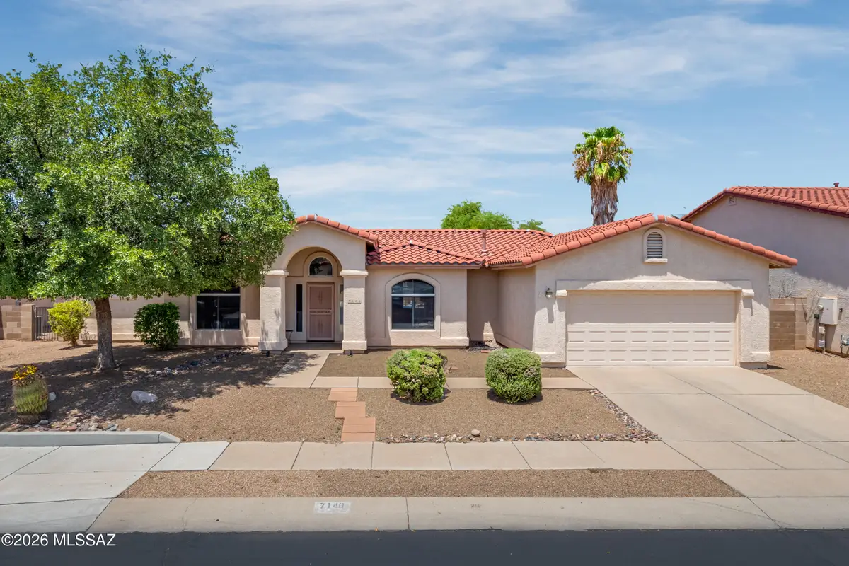 7140 W Maple Ridge, Tucson, AZ 85743 - #1
