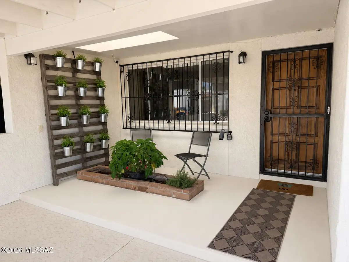 8916 E Palms Park, Tucson, AZ 85715 - #1