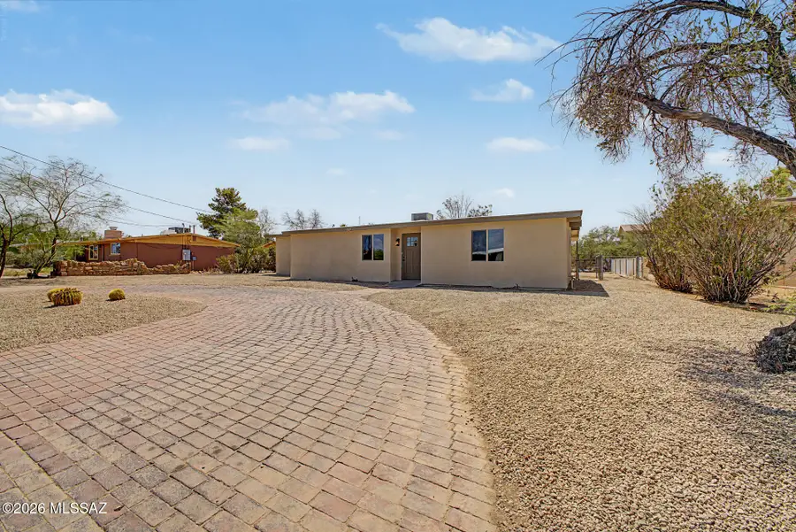 2625 N Fair Oaks, Tucson, AZ 85712 - #3