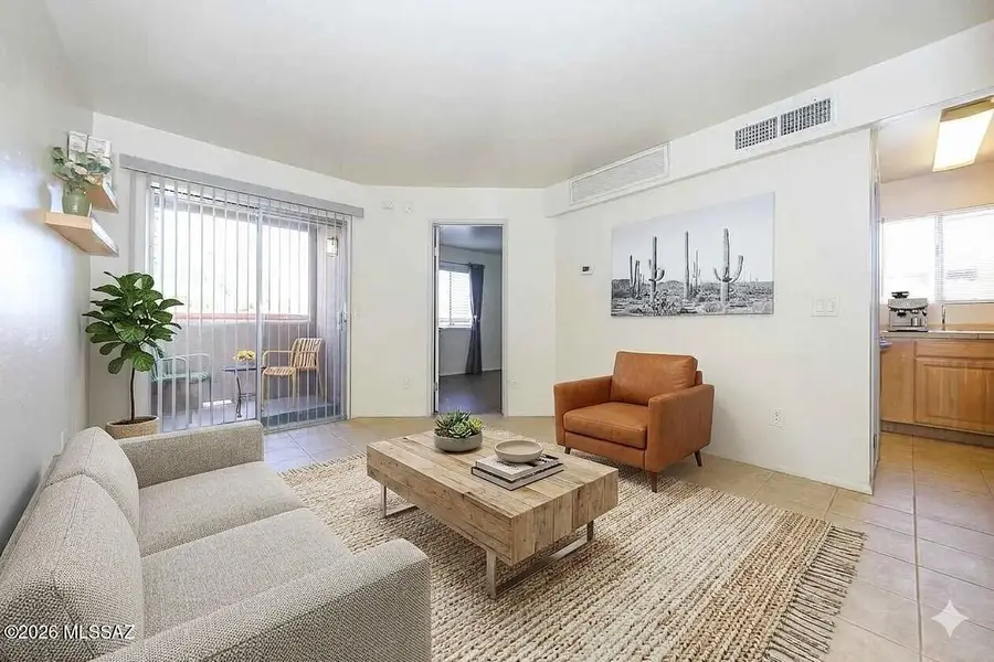 1810 E Blacklidge, Tucson, AZ 85719 - #3