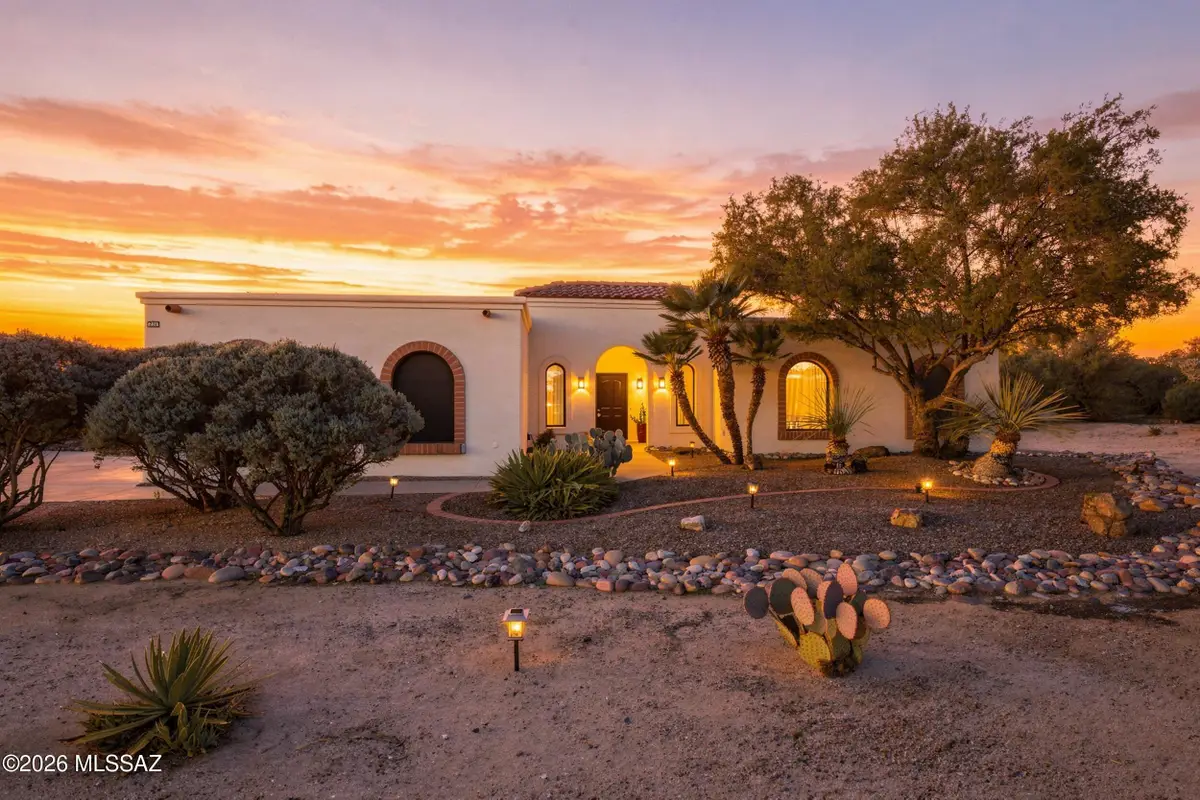 17361 S Camino Confianza, Sahuarita, AZ 85629 - #1