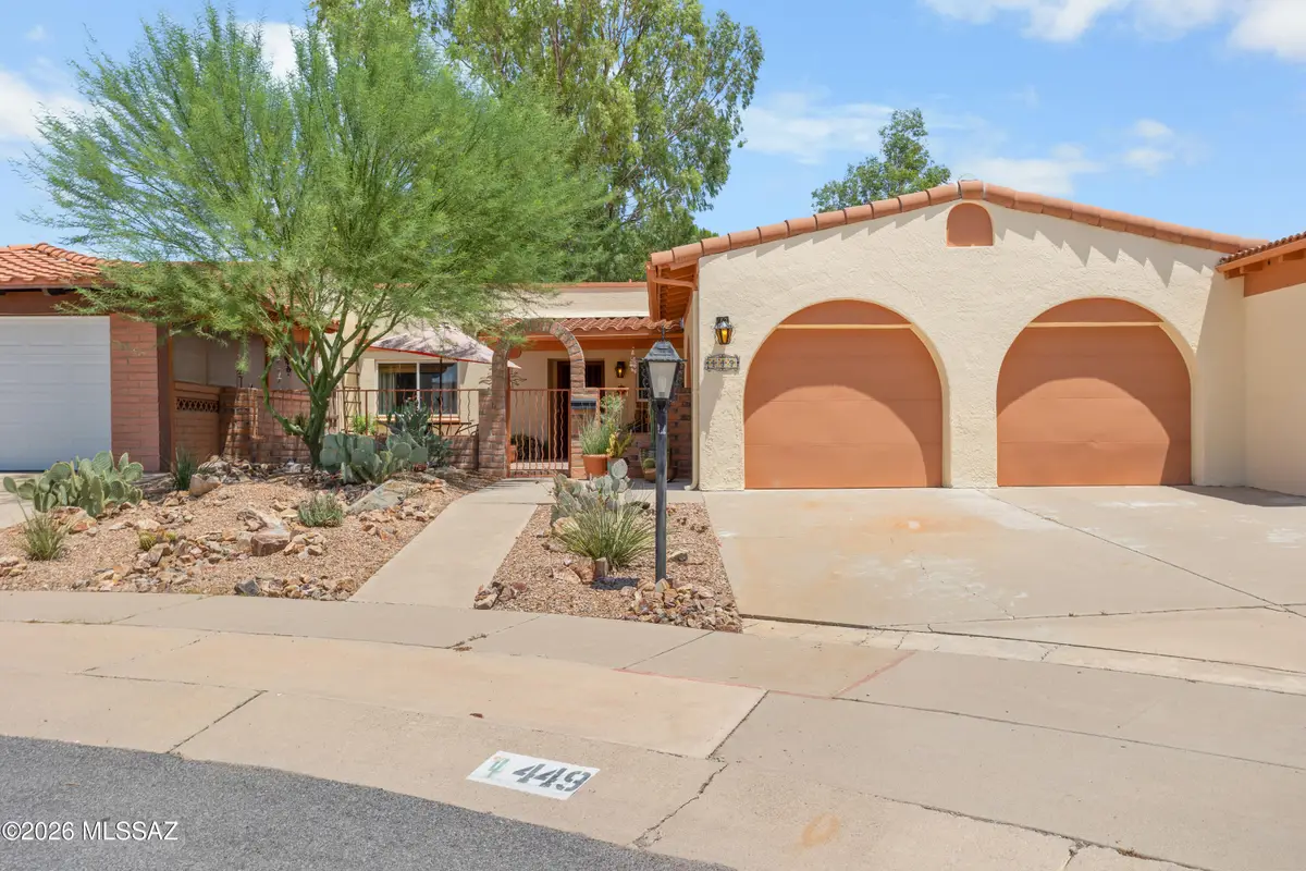 449 E Paseo Chuparosas, Green Valley, AZ 85614 - #1