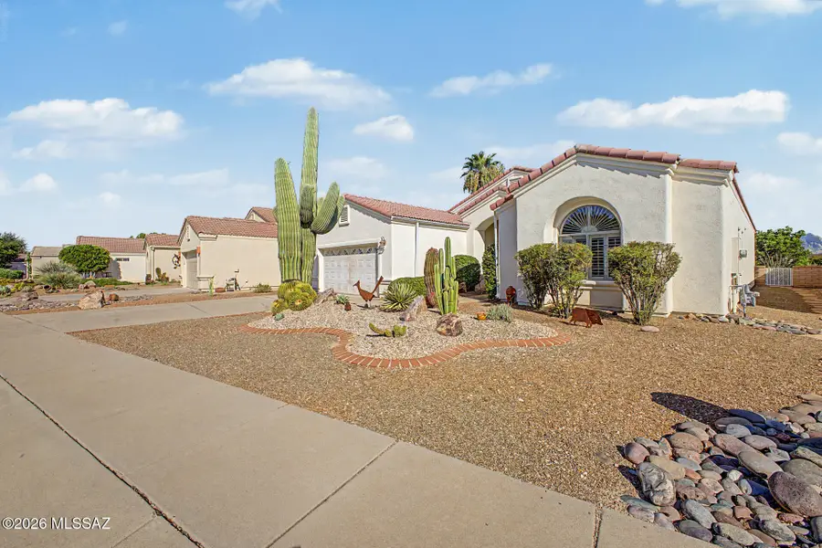 2727 S Fade, Green Valley, AZ 85614 - #3