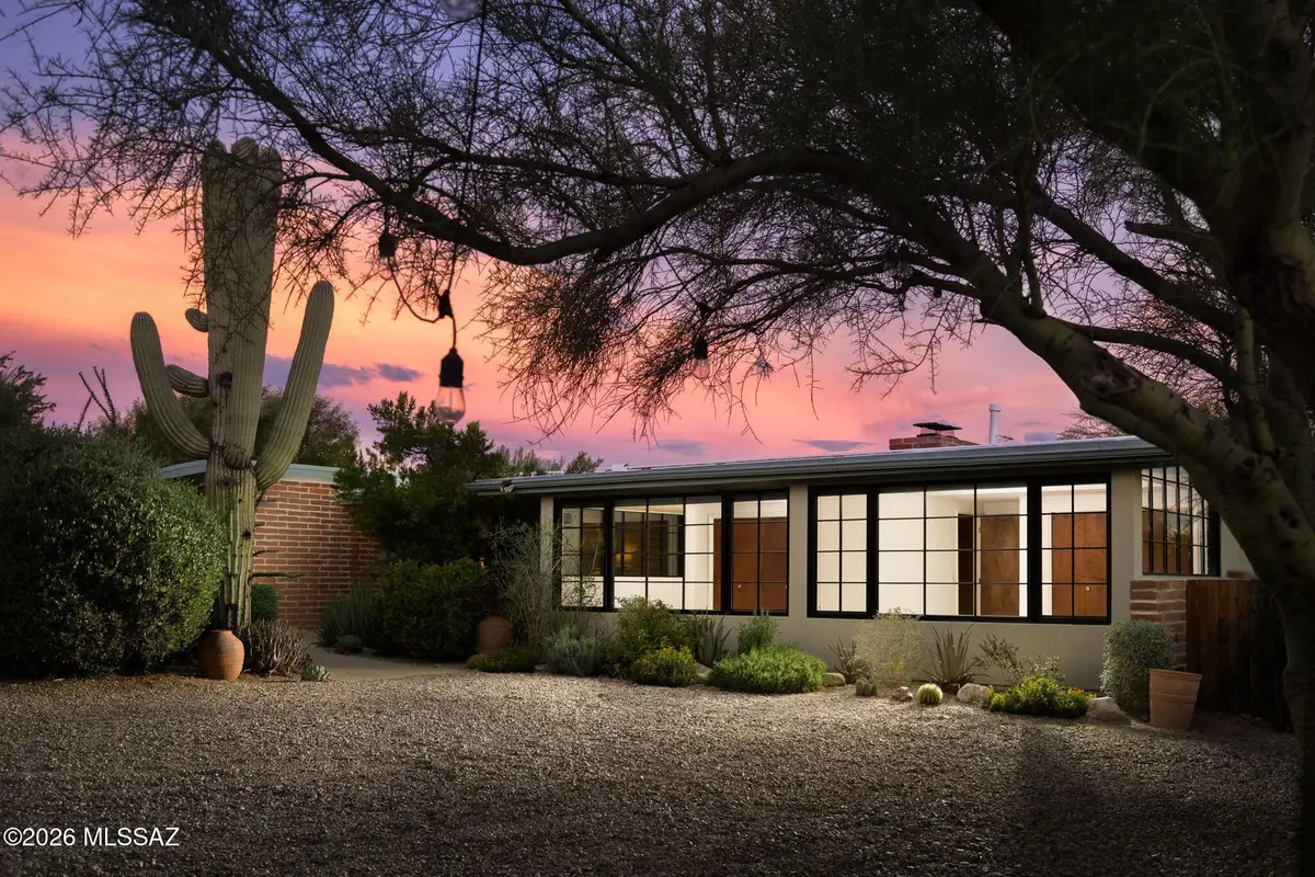 4560 E River, Tucson, AZ 85718 - #1
