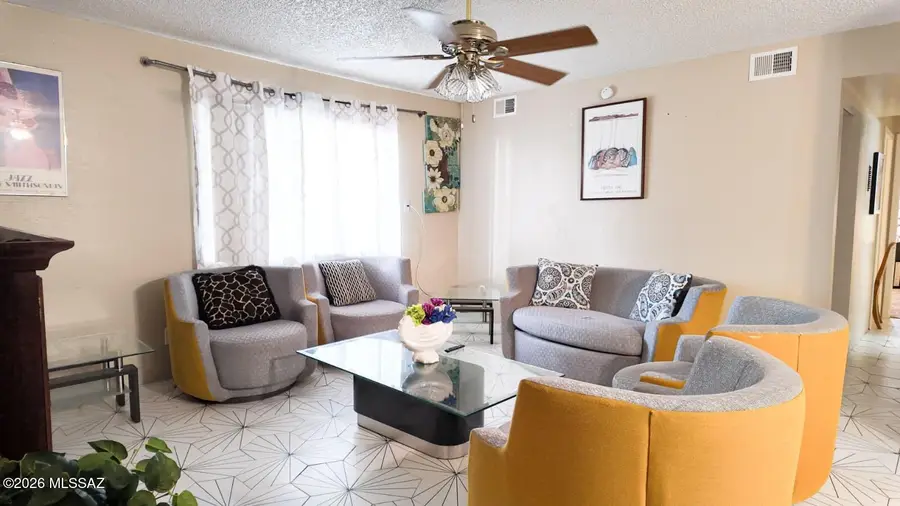 6321 N Barcelona, Tucson, AZ 85704 - #3