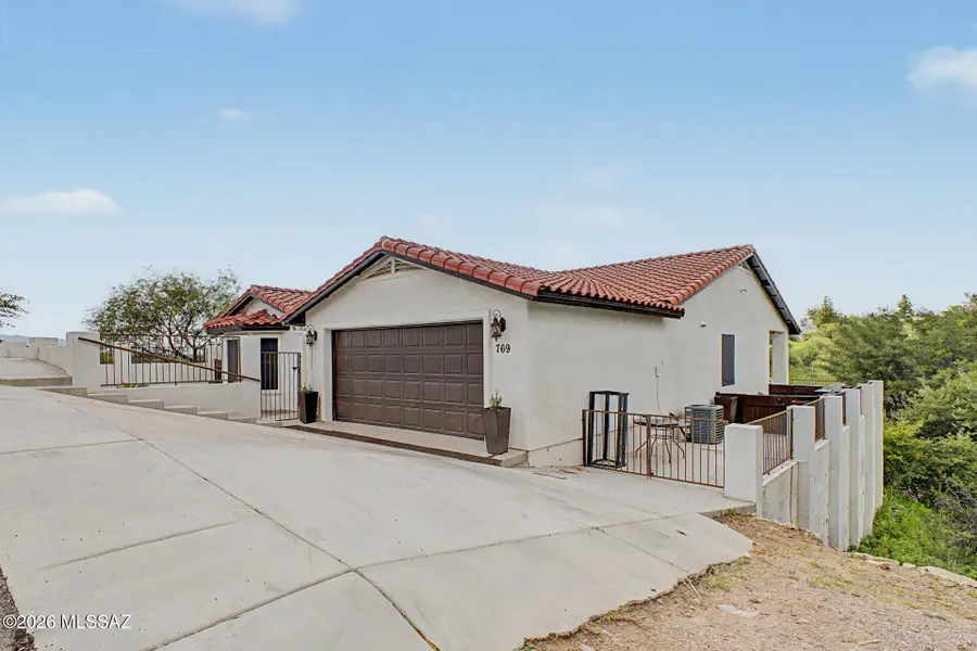 769 E Calle Esplendor, Nogales, AZ 85621 - #2