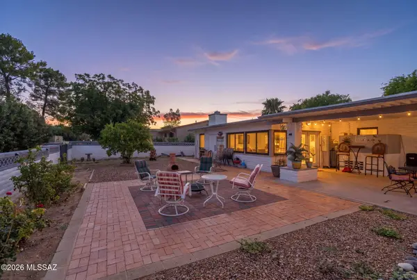 32 E La Espina, Green Valley, AZ 85614