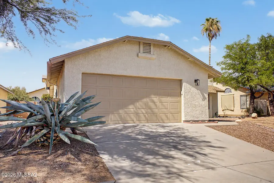 2690 W Camino Del Venegas, Tucson, AZ 85742 - #3