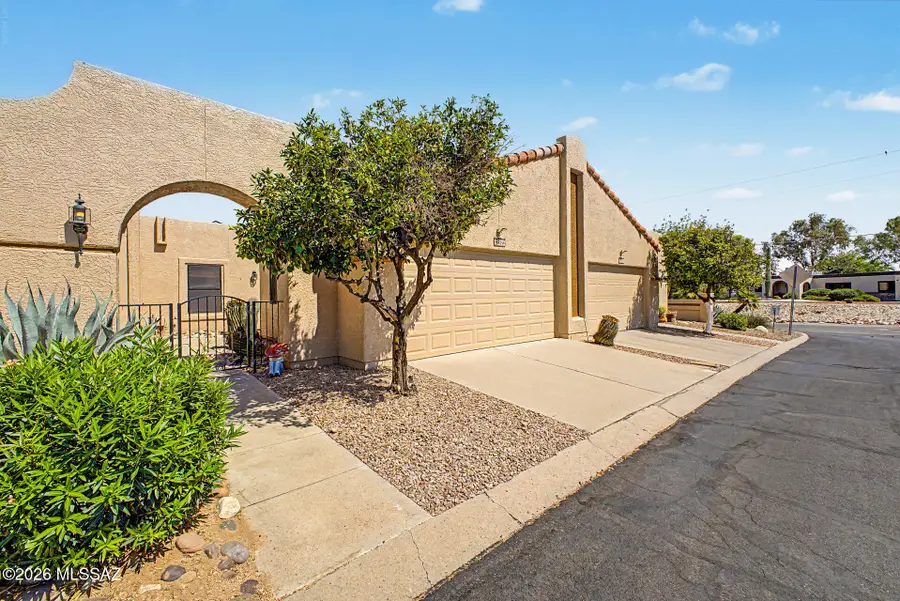 6208 N Rockglen, Tucson, AZ 85704 - #2