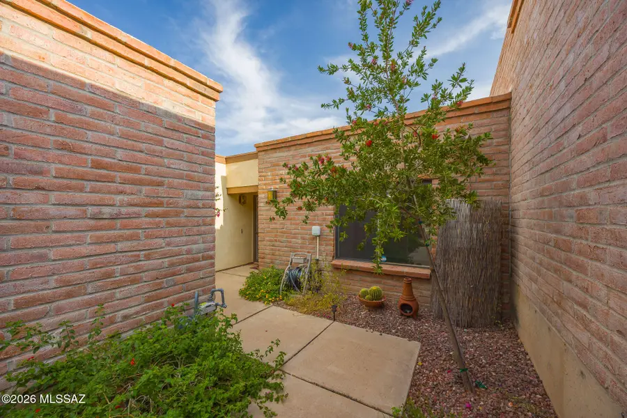 5840 Hohokam, Tucson, AZ 85750 - #2
