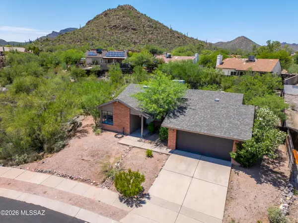 2020 S Westmont, Tucson, AZ 85713