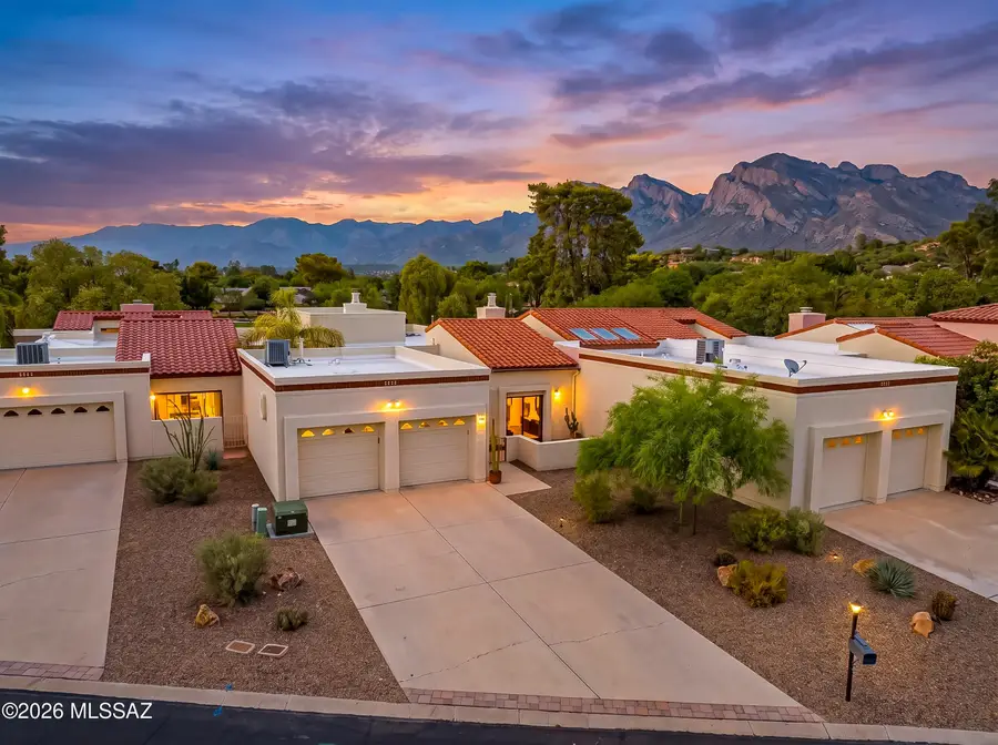 9816 N Calle Loma Linda, Oro Valley, AZ 85737 - #2