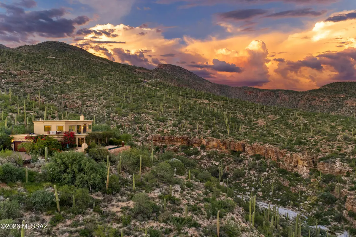 12536 E Mira Vista Canyon, Tucson, AZ 85749 - #1