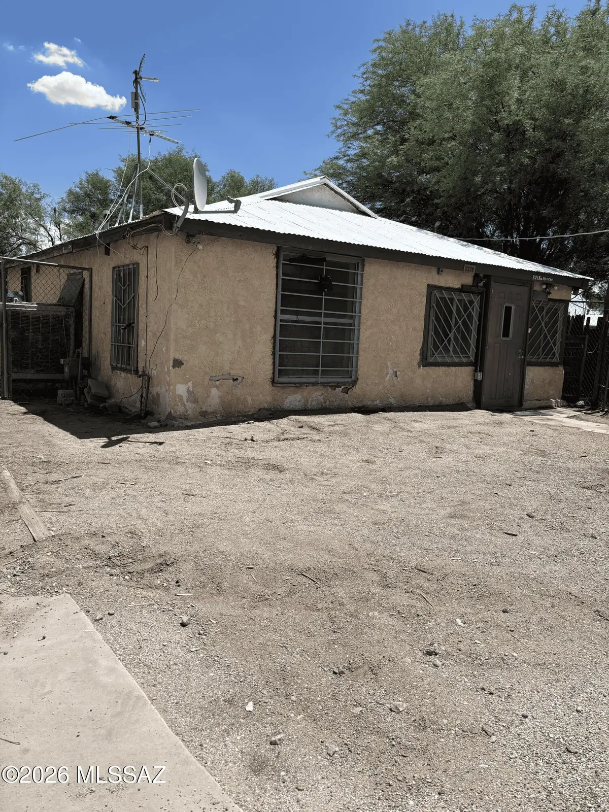 3218 N Romero, Tucson, AZ 85705 - #1