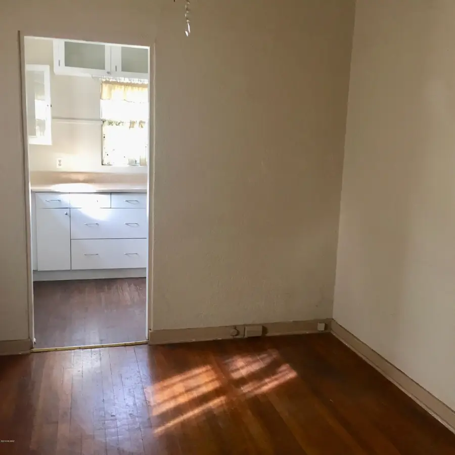 2209 E Hawthorne, Tucson, AZ 85719 - #2