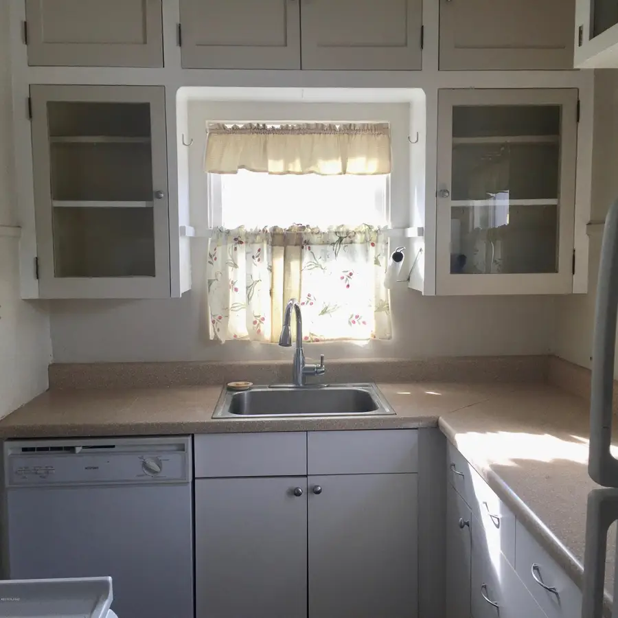 2209 E Hawthorne, Tucson, AZ 85719 - #3