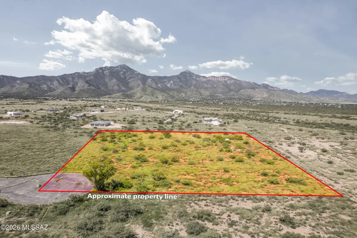 6777 E Roberto, Hereford, AZ 85615 - #1