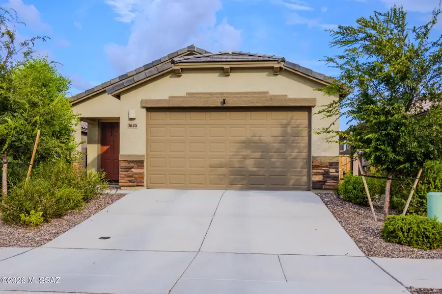 7645 S Camino Alma Vieja, Tucson, AZ 85756 - #3