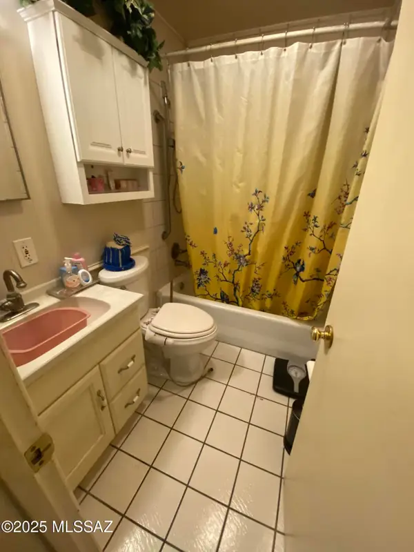6221 E 24th, Tucson, AZ 85711