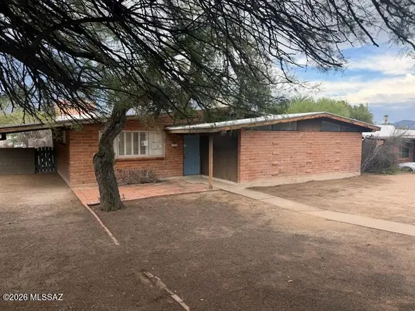 7017 E Luana, Tucson, AZ 85710