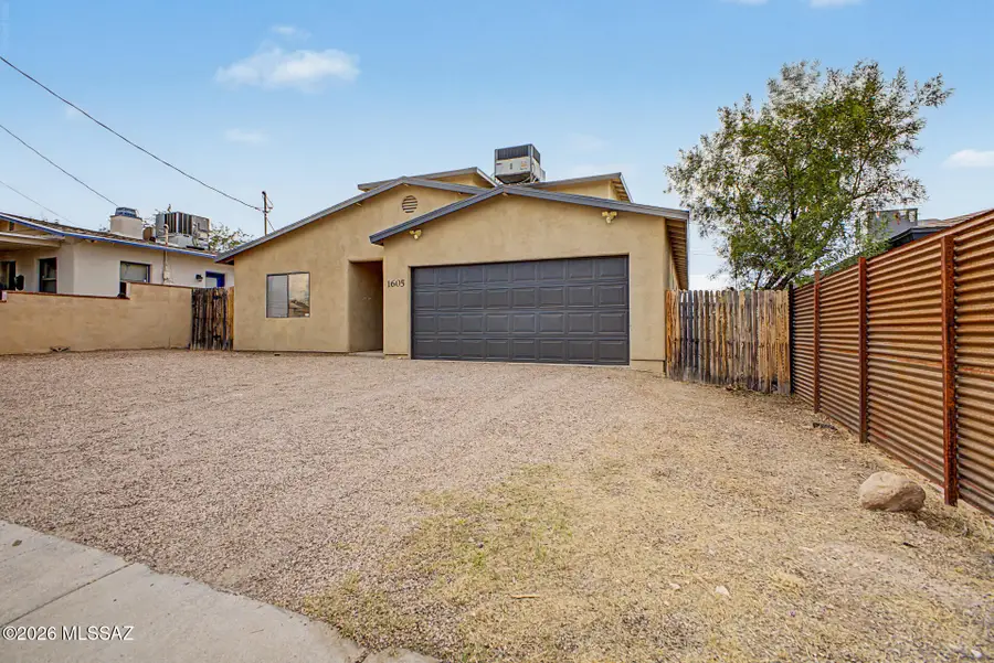 1605 N Fremont, Tucson, AZ 85719 - #3