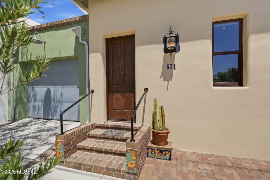 671 S Main, Tucson, AZ 85701 - #2