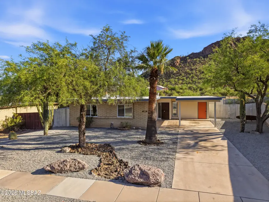 3183 W Holladay, Tucson, AZ 85746 - #3