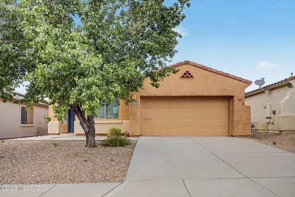13765 E Carruthers, Vail, AZ 85641