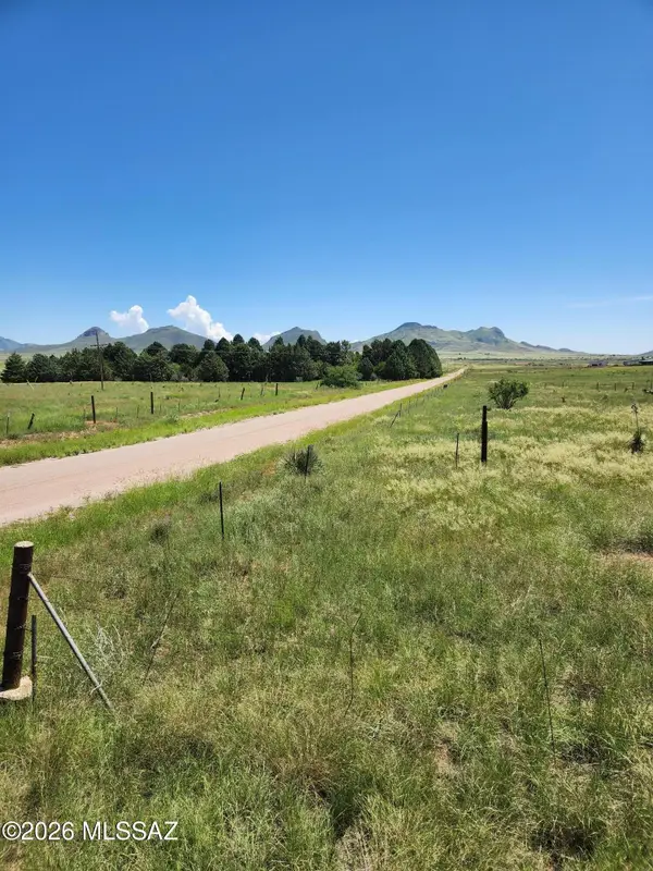 359 Lower Elgin, Elgin, AZ 85611