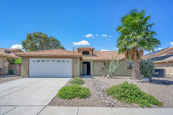 9780 E Paseo Del Tornasol, Tucson, AZ 85747