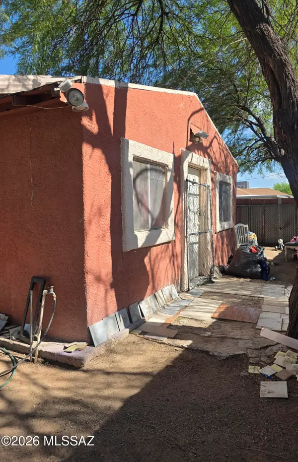 3507 S 8th, Tucson, AZ 85713