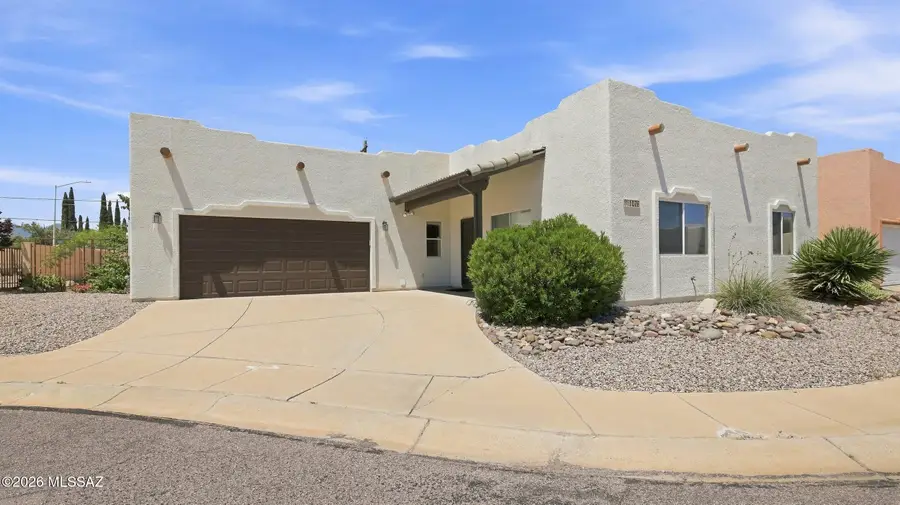 1076 Desert Oak, Sierra Vista, AZ 85635 - #2
