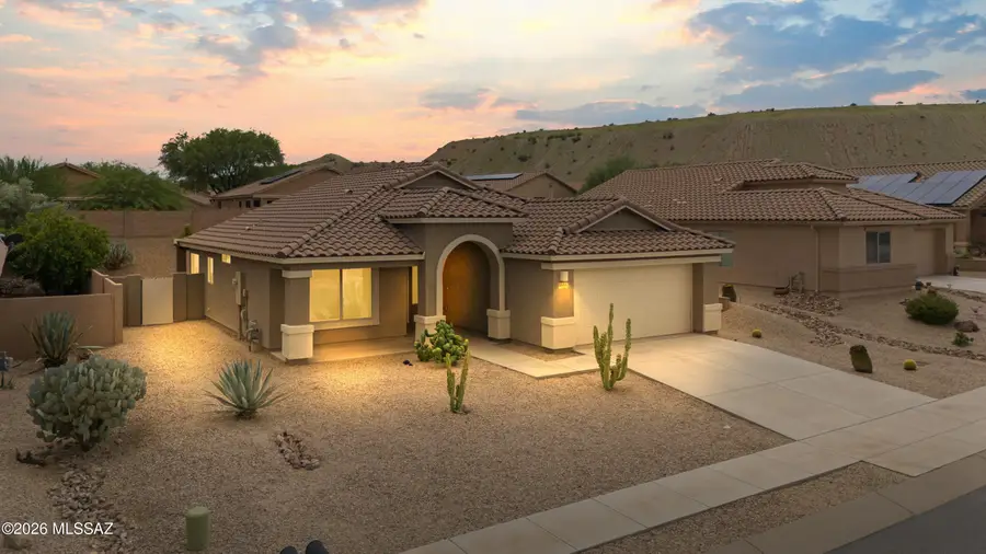 1601 N Rio Bonito, Green Valley, AZ 85614 - #2