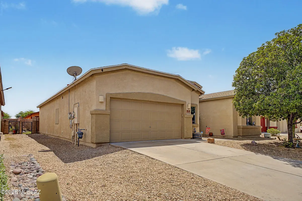 8269 W Calle Escorial, Tucson, AZ 85757 - #1