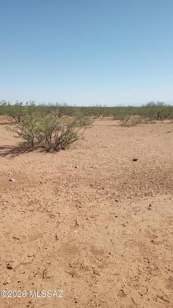 TBD Irwin, Pearce, AZ 85625
