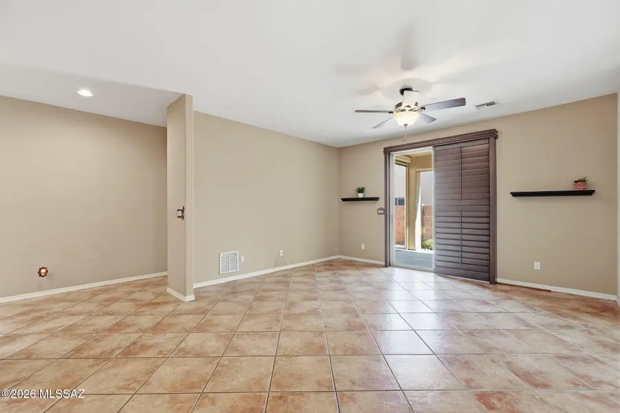 465 W Deerwood, Green Valley, AZ 85614 - #3