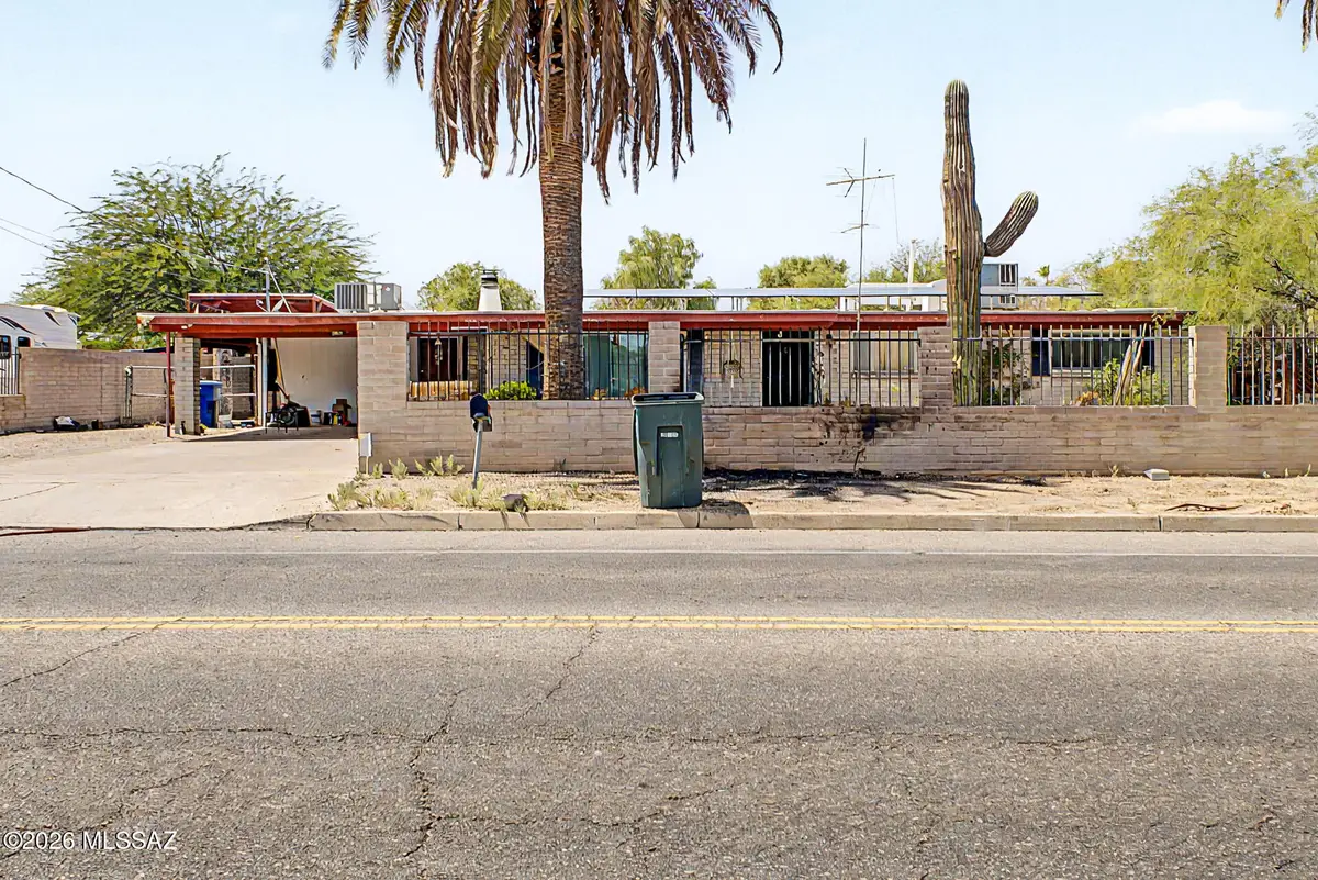 1801 N Rosemont, Tucson, AZ 85712 - #1