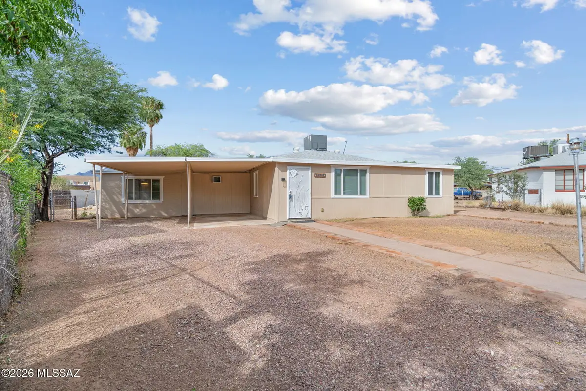 1043 E Simmons, Tucson, AZ 85719 - #1