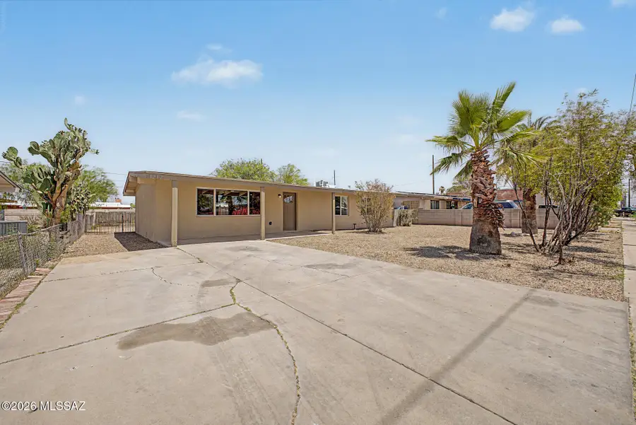 1212 W Fresno, Tucson, AZ 85745 - #3