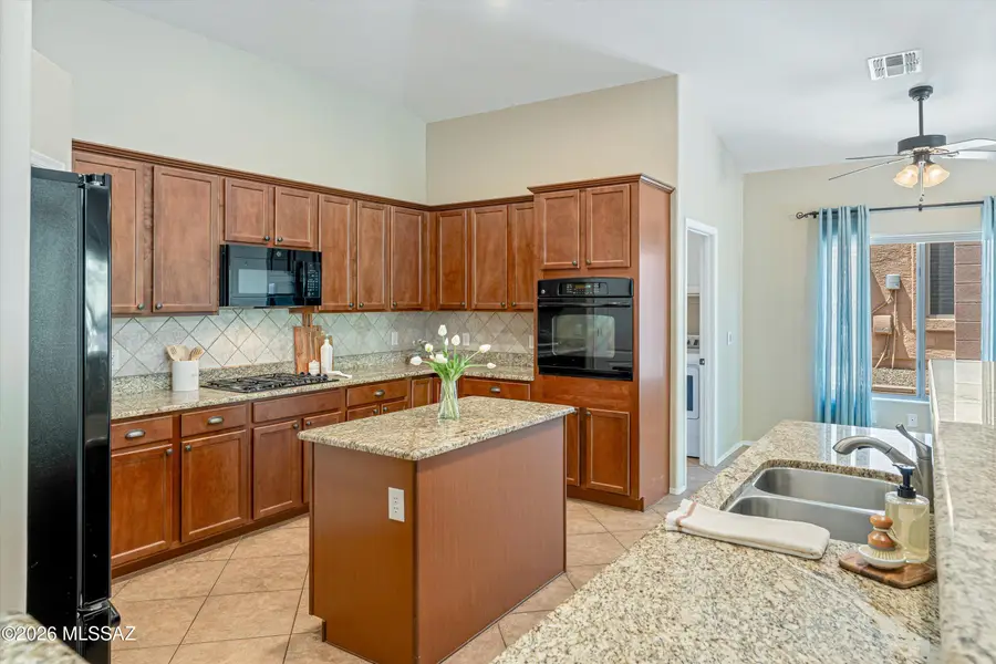622 W Tremolo, Oro Valley, AZ 85737 - #3